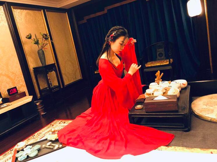 青島足療按摩的技師靜婉SPA服務好讓人舒服